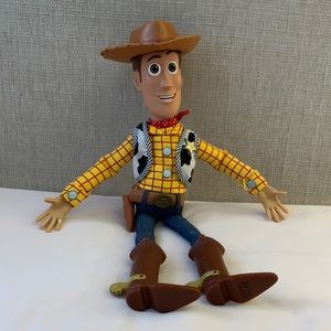 Woody Interactive Talking Action Figure – Toy Story – 15''